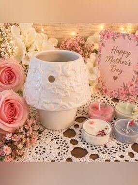 White Decorative Ceramic Wax Warmer with Floral Relief